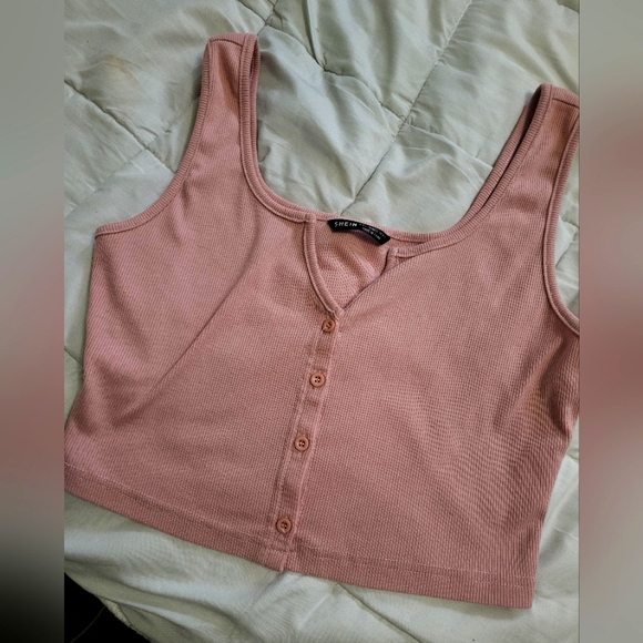 Light pink Shein button up crop size large - Picture 1 of 3